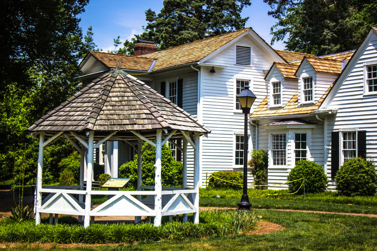 Exploring the Rich History of Historic Oak View County Park A Visitor